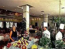 Отель Holiday - Palace 4*